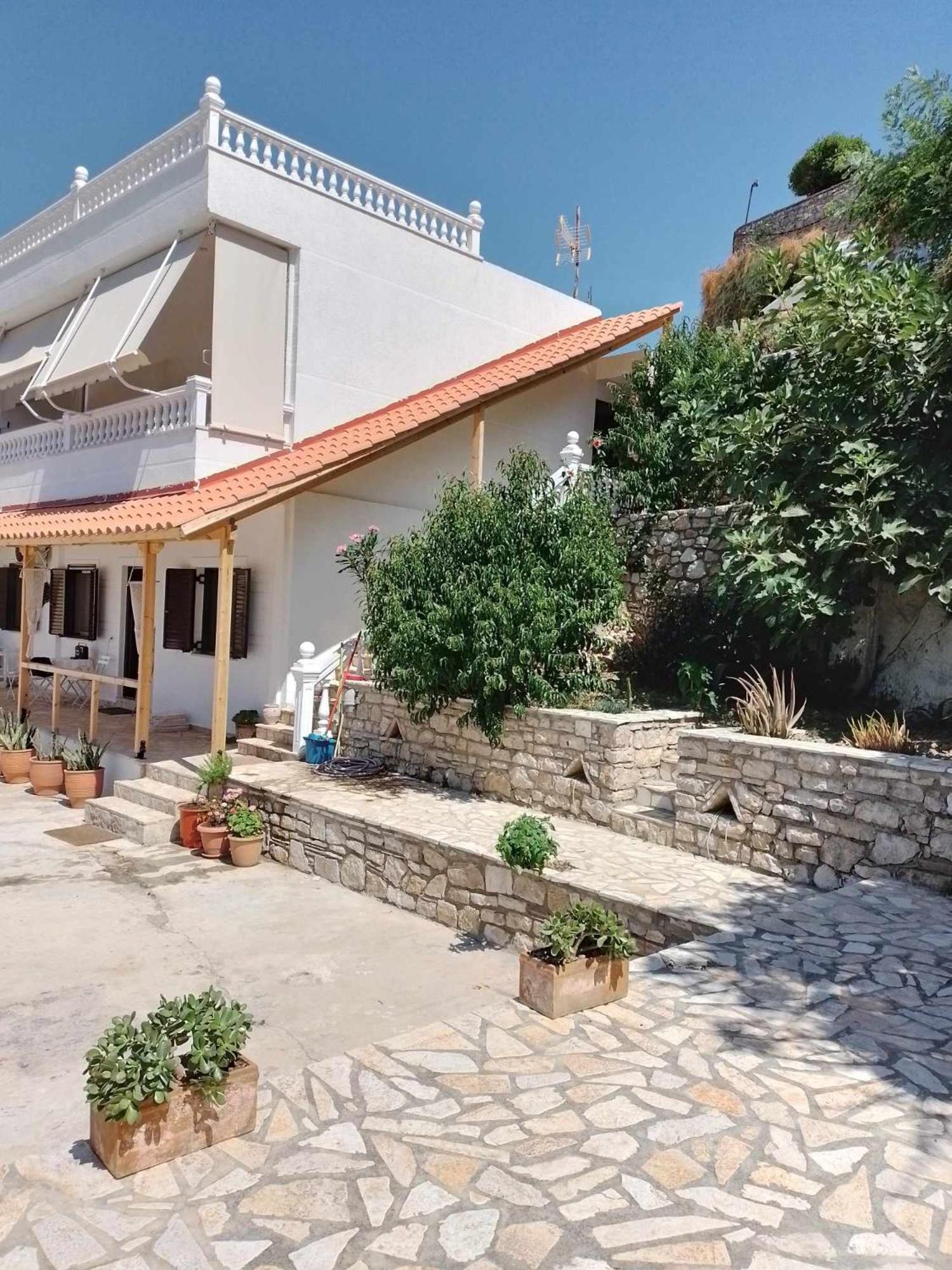 Vogklis House Hotel Qeparo Exterior foto